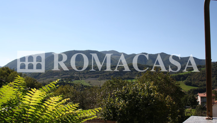 MARCHE – CANTIANO (PU) – Casa indipendente su tre livelli MARCHE – CANTIANO (PU) – Casa indipendente su tre livelli