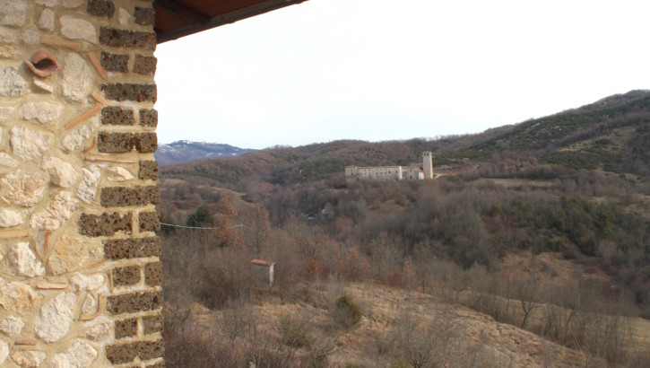 VACCARECCIA – VIA CERRETO SPLENDIDO CASALE VACCARECCIA – VIA CERRETO SPLENDIDO CASALE