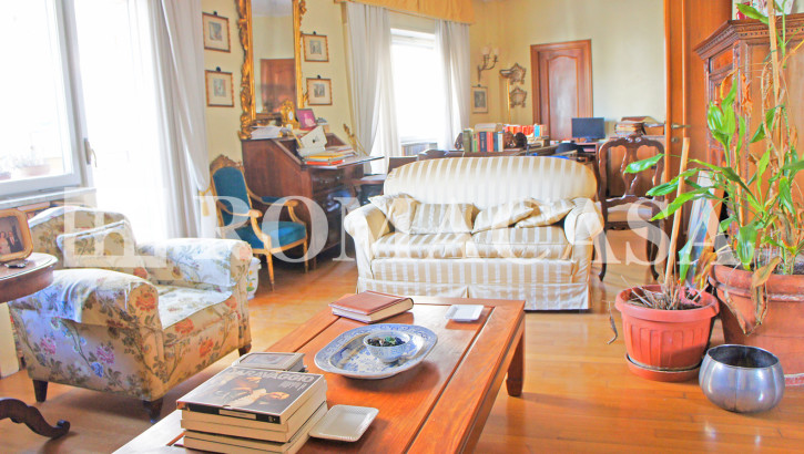 VIGNA CLARA – Quadrilocale in Via Giovanni Fabbroni di 160 mq. – Piano alto panoramico signorile VIGNA CLARA – Quadrilocale in Via Giovanni Fabbroni di 160 mq. – Piano alto panoramico signorile