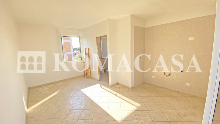 MORENA – VIA GIOIA TAURO – Monolocale uso C/2 con terrazzo MORENA – VIA GIOIA TAURO – Monolocale uso C/2 con terrazzo