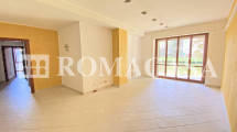 EUR – VIALE DELL’UMANESIMO – AMPIO APPARTAMENTO